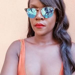 Meet your Posher, Devri